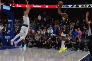 给你机会不中用啊！丹尼斯第2罚故意不中 内史密斯三分绝杀打铁