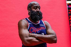 累爆了！哈登24分14助2断！战39分钟全场最多！